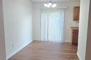 5751 Justins Forest Dr, Charlotte, NC 28212 - Photo 7