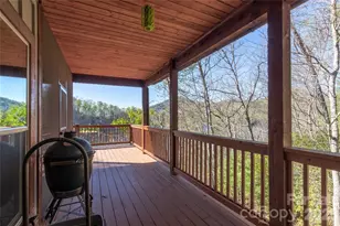 98 Eagle Watch Dr, Tuckasegee, NC 28783 - Photo 15