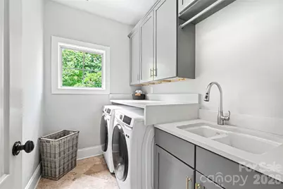 1908 Nassau Boulevard, Charlotte, NC 28205 - Photo 29