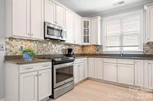 18413 Neville Ave, Cornelius, NC 28031 - Photo 11