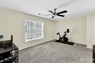 620 Meadow Lake Dr, Matthews, NC 28105 - Photo 31