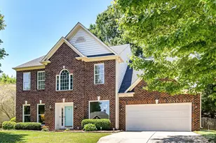 620 Meadow Lake Dr, Matthews, NC 28105 - Photo 3