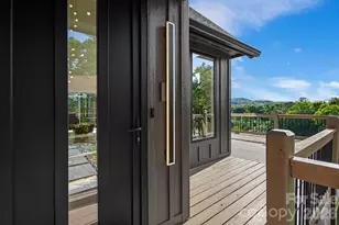 96 Crystal Lake Dr, Hendersonville, NC 28739 - Photo 3
