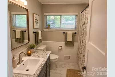 492 14th Avenue Drive NE, Hickory, NC 28601 - Photo 13