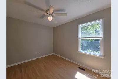 405 S Pinchback Avenue, Bessemer City, NC 28016 - Photo 7