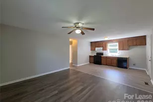 405 S Pinchback Ave, Bessemer City, NC 28016 - Photo 3