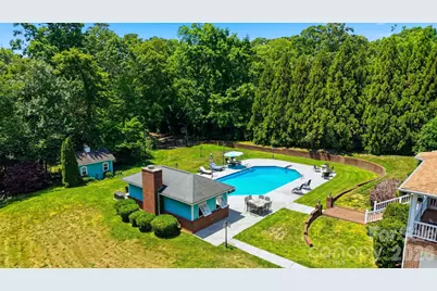 1013 14th Avenue Drive NW, Hickory, NC 28601 - Photo 43