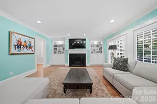 1013 14th Ave Dr NW, Hickory, NC 28601 - Photo 7