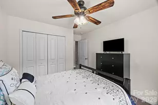 1435 Harpers Inlet Dr, Clover, SC 29710 - Photo 23