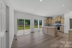 111 Sarah Ave, Newton, NC 28658 - Photo 9