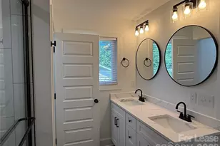 1139 Clanton Rd, Charlotte, NC 28217 - Photo 23