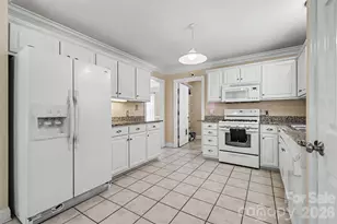809 Robertson Rd, Rock Hill, SC 29730 - Photo 3