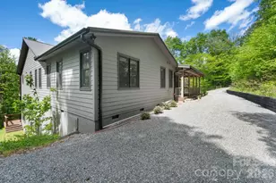 592 Susanna Cove Rd, Mars Hill, NC 28754 - Photo 29