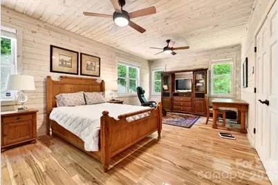 592 Susanna Cove Road, Mars Hill, NC 28754 - Photo 9