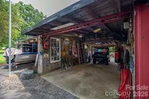 403 W Old Post Rd, Cherryville, NC 28021 - Photo 33