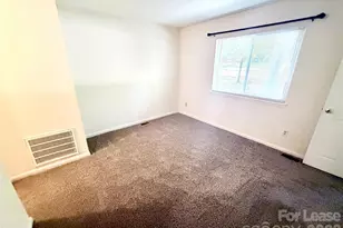 11304 E W.T. Harris Blvd, Charlotte, NC 28212 - Photo 11