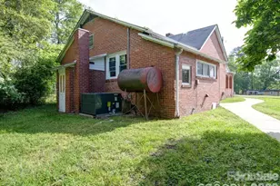 720 S Main St, Troy, NC 27371 - Photo 21