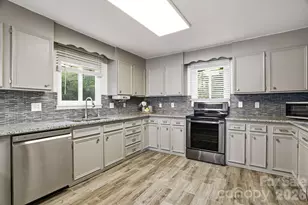 8188 Normandy Rd, Denver, NC 28037 - Photo 17