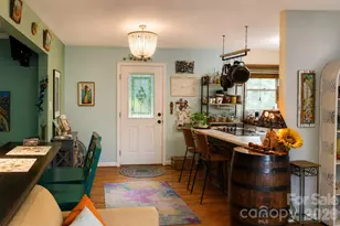 1122 Zion Ct, Charlotte, NC 28209 - Photo 9