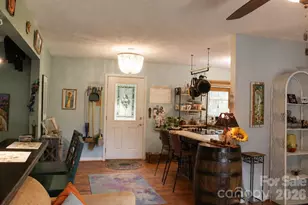 1122 Zion Ct, Charlotte, NC 28209 - Photo 9