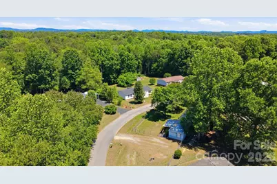 8755 Carroll Street, Hickory, NC 28601 - Photo 37