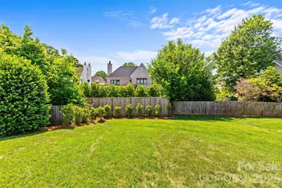 2830 Chelsea Drive, Charlotte, NC 28209 - Photo 47