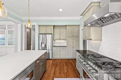 2830 Chelsea Drive, Charlotte, NC 28209 - Photo 15