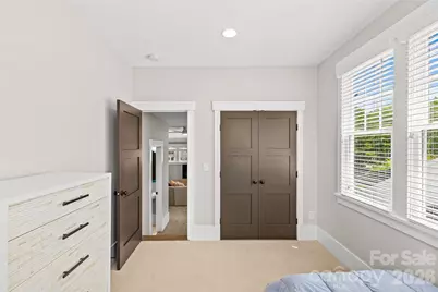 2830 Chelsea Drive, Charlotte, NC 28209 - Photo 37