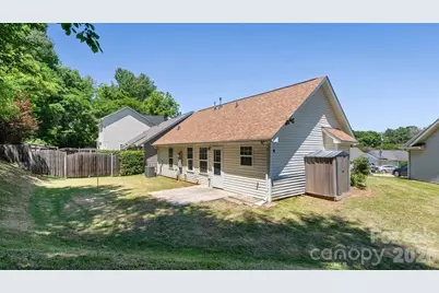 613 Hoskins Ridge Lane, Charlotte, NC 28216 - Photo 29