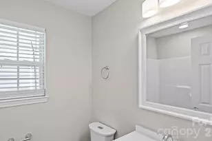 613 Hoskins Ridge Ln, Charlotte, NC 28216 - Photo 25