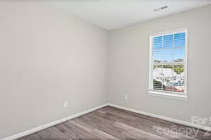 613 Hoskins Ridge Ln, Charlotte, NC 28216 - Photo 23