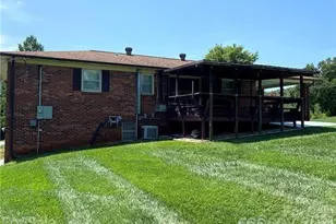 3461 Greentree Acres Rd, Valdese, NC 28690 - Photo 7
