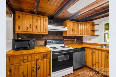 255 & 257 Crescent Street, Saluda, NC 28773 - Photo 11