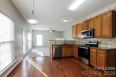10802 Gold Pan Road, Charlotte, NC 28215 - Photo 5