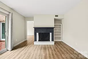 6617 Bunker Hill Cir, Charlotte, NC 28210 - Photo 7