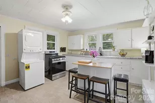 1815 Hemlock Ave, Gastonia, NC 28054 - Photo 9
