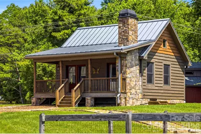 4862 Pinnacle Mountain Road, Zirconia, NC 28790 - Photo 11