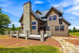 4862 Pinnacle Mountain Rd, Zirconia, NC 28790 - Photo 9