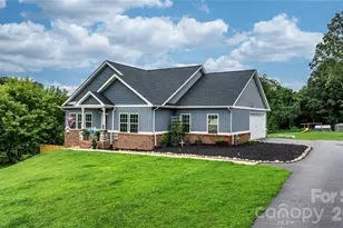 111 Pinewood Rd, Granite Falls, NC 28630 - Photo 3