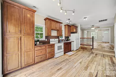 313 Oakland Avenue, Belmont, NC 28012 - Photo 13