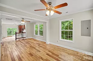 313 Oakland Ave, Belmont, NC 28012 - Photo 7