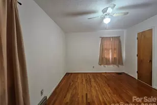 3025 Hazel Dr, Shelby, NC 28152 - Photo 5