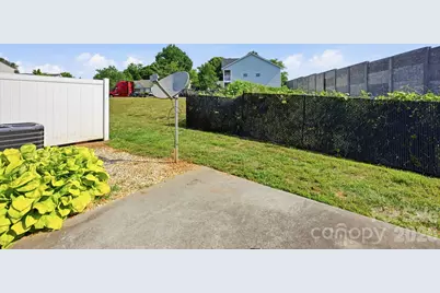 915 Barracuda Avenue, Statesville, NC 28677 - Photo 23