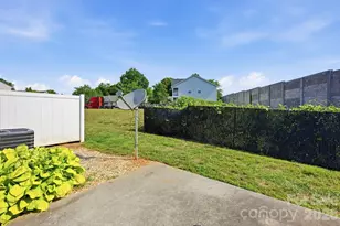 915 Barracuda Ave, Statesville, NC 28677 - Photo 23