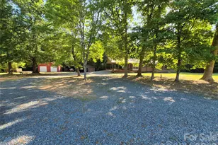 390 Low Water Bridge Rd, Troy, NC 27371 - Photo 3