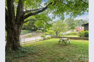 70 Michigan Avenue, Asheville, NC 28806 - Photo 47