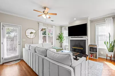 2538 Dilworth Heights Lane, Charlotte, NC 28209 - Photo 3