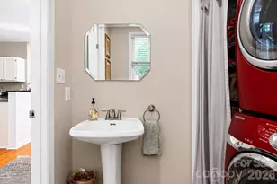 2538 Dilworth Heights Ln, Charlotte, NC 28209 - Photo 17