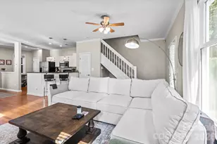 2538 Dilworth Heights Ln, Charlotte, NC 28209 - Photo 19