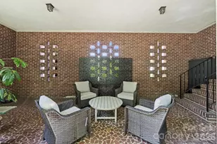 930 Ardsley Rd, Charlotte, NC 28207 - Photo 31